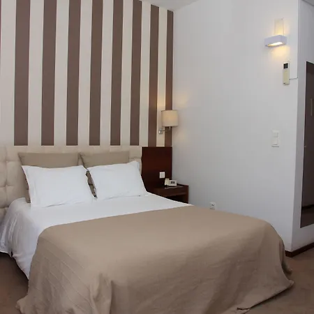 Otel Crisol Tres Pastorinhos Fátima