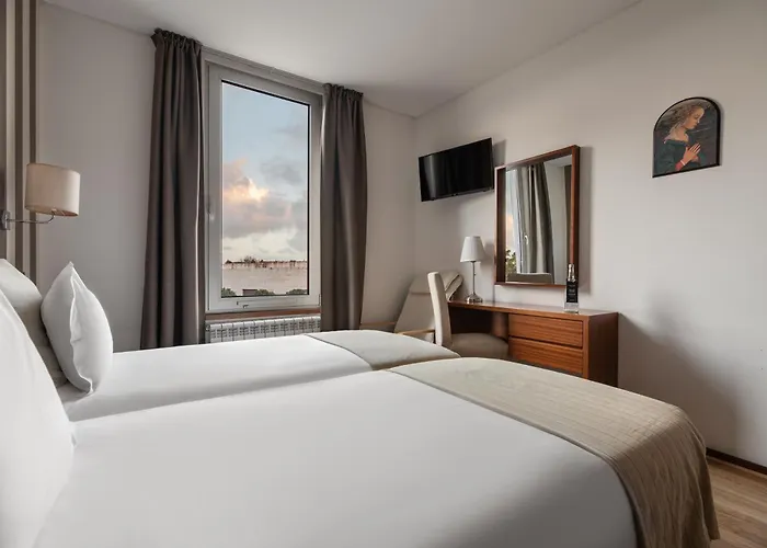 Crisol Tres Pastorinhos 3*