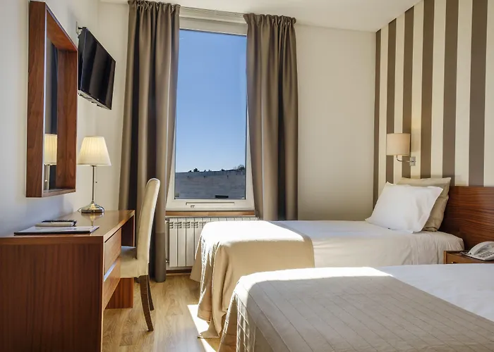 Crisol Tres Pastorinhos Hotell Fátima